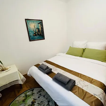 Appartamento Two-bedroom Flat Near Pompidou Centre *