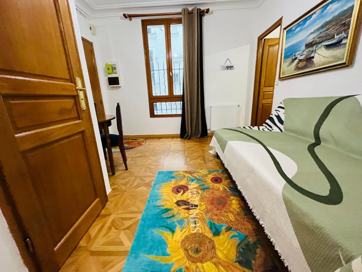 Two-bedroom Flat Near Pompidou Centre